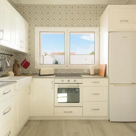 Chale Con Piscina Junto A La Playa