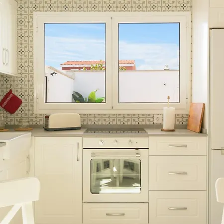 Chale Con Piscina Junto A La Playa La Estrella (Gran Canaria)