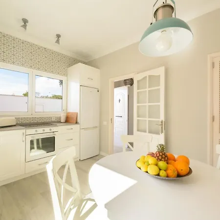 Villa Con Piscina Junto A La Playa La Estrella (Gran Canaria)
